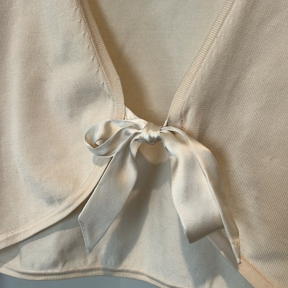 Ann Taylor Cream Cardigan with Bow Accent - Picture 2 of 4